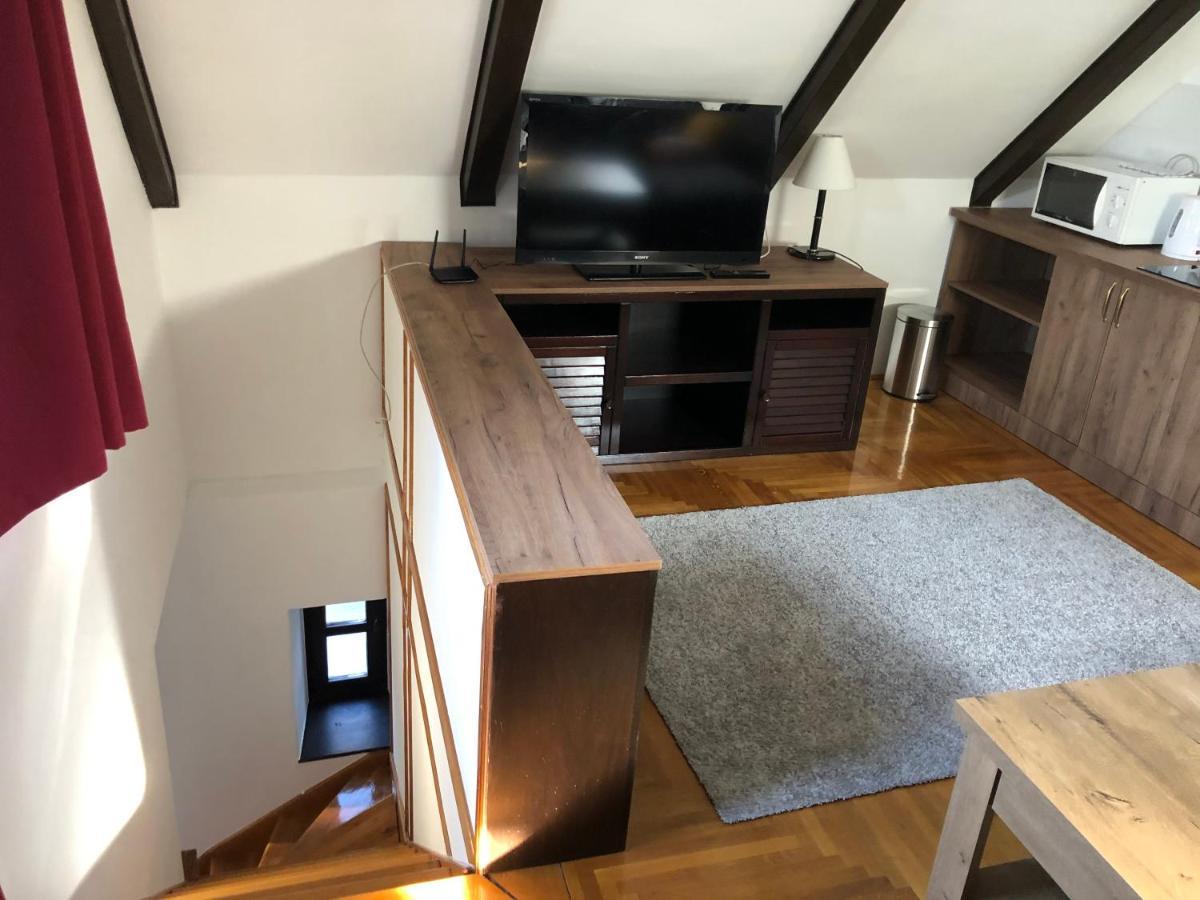 Echo Apartman Tihany Esterno foto