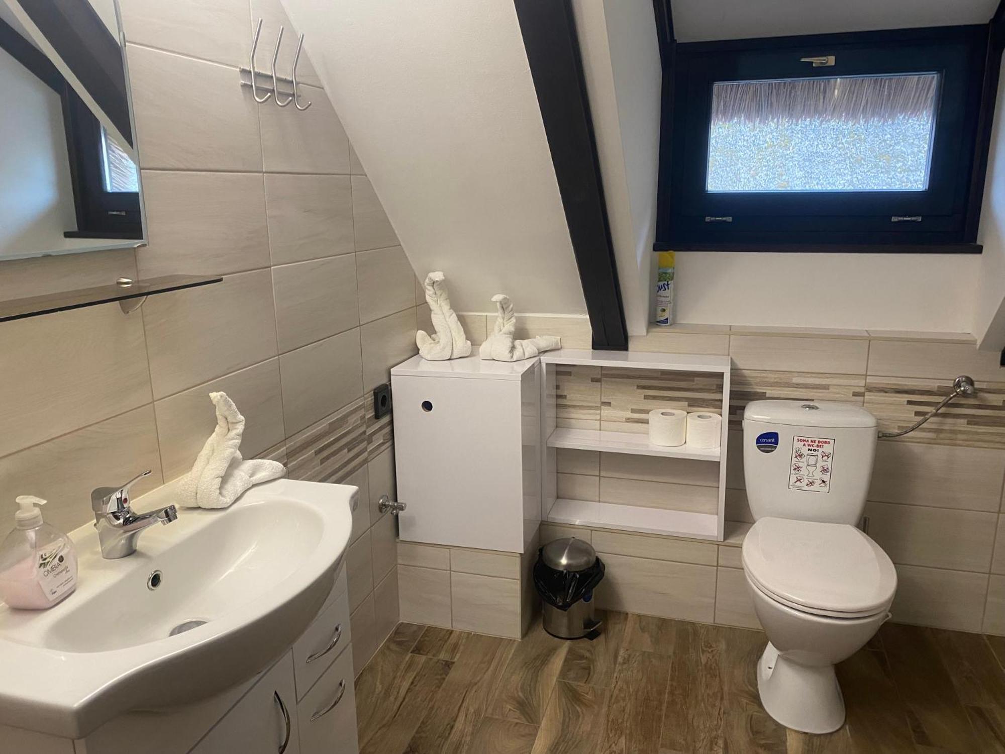 Echo Apartman Tihany Esterno foto